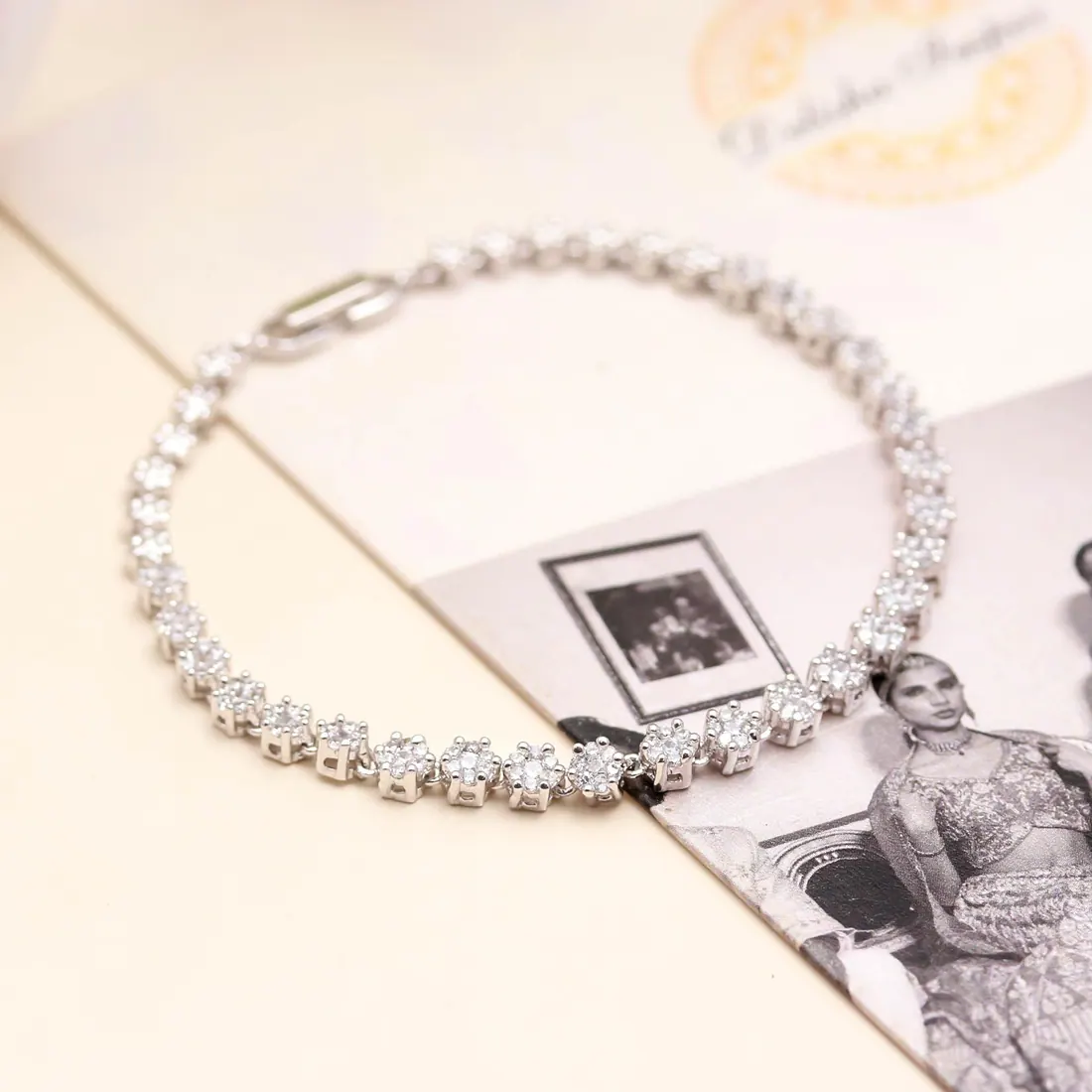 Brilliant Solitaire Tennis Bracelet